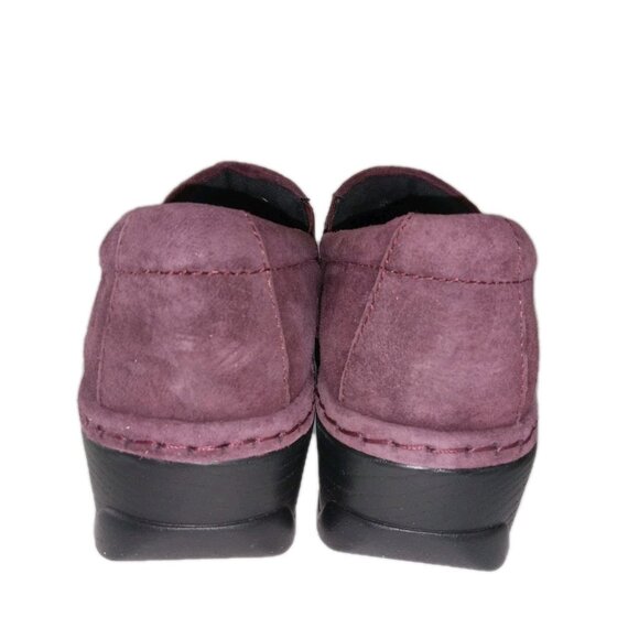 KLOGS Women's Sz 8 M Shoes Burgundy Leather Comfort Walking Embossed Work Clogs - Picture 5 of 13
